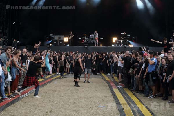 FRANK CARTER AND THE RATTLESNAKES - 2018-06-17 - BRETIGNY-SUR-ORGE - Base Aerienne 217 - Main Stage - 